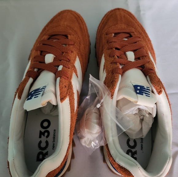 New Balance RC30 - Picture 9 of 12